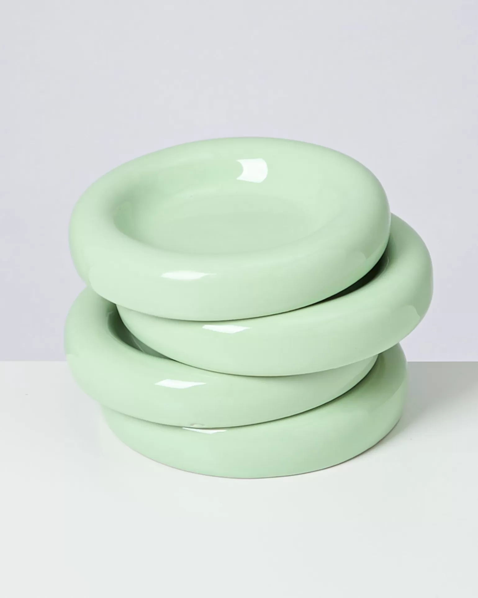 Exquisito Platillo Miio Seia - Diseño Compacto para Ceremonias de Té Matcha