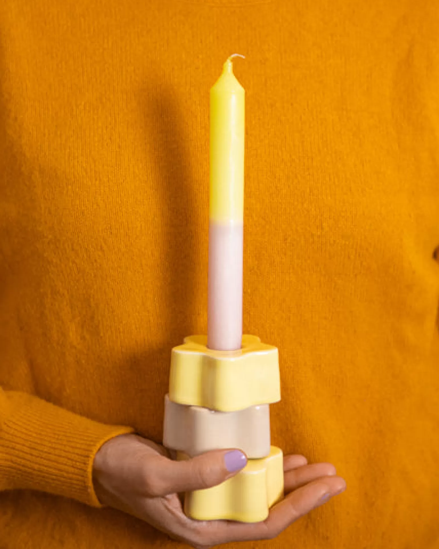 Velas Decorativas Fashion Motel by Miio Seia - Juego de 2 Unidades con Degradado en Rosa Suave y Lima Vibrante para Ambientes Modernos