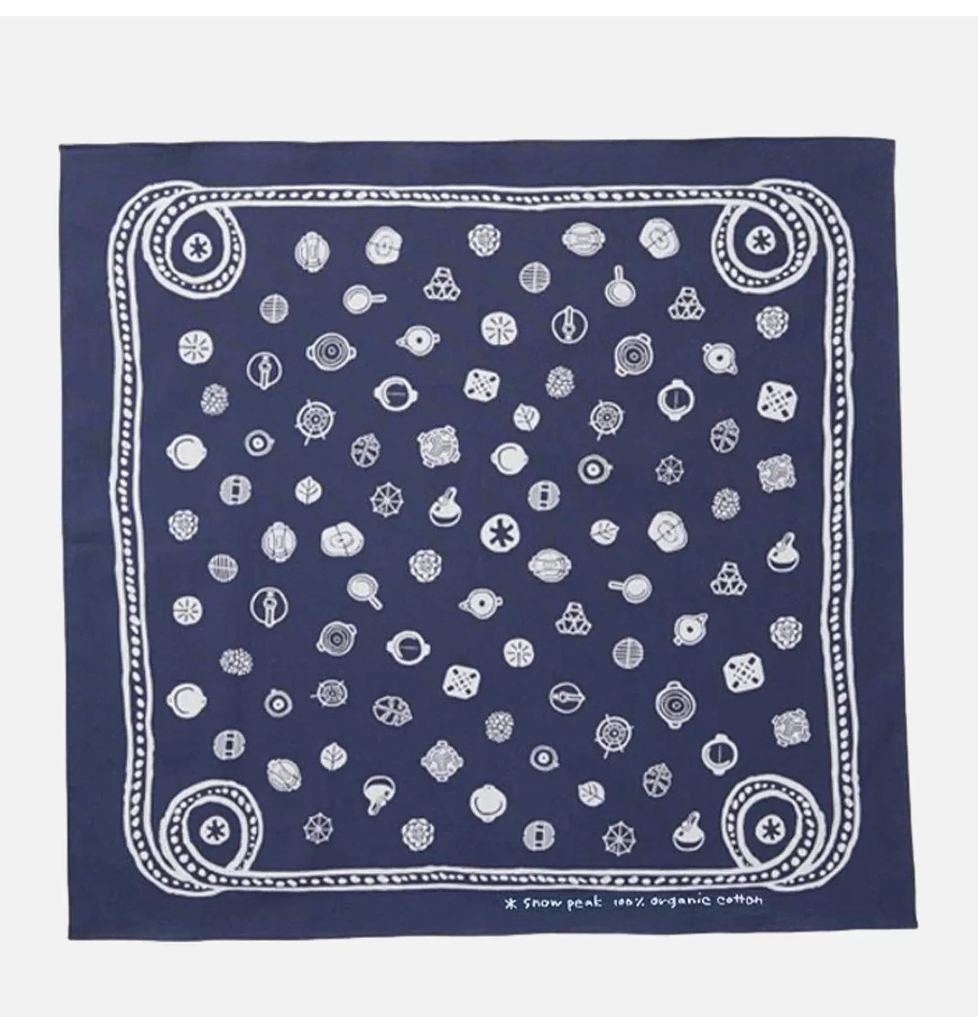 SNOW PEAK Bandana Estampada con Puntos - Azul Marino | Colección de Accesorios