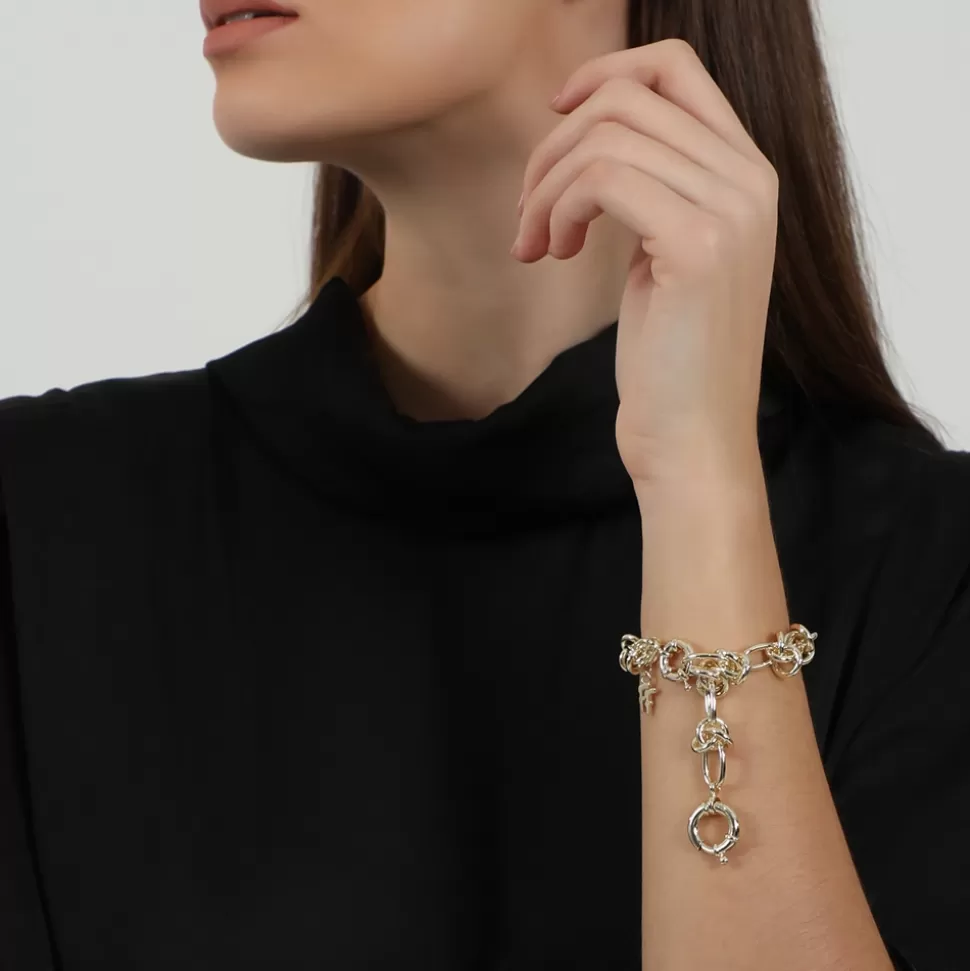 Pulsera Dorada con Nudos Detallados - Cadena Elegante para Mujer de Folli Follie