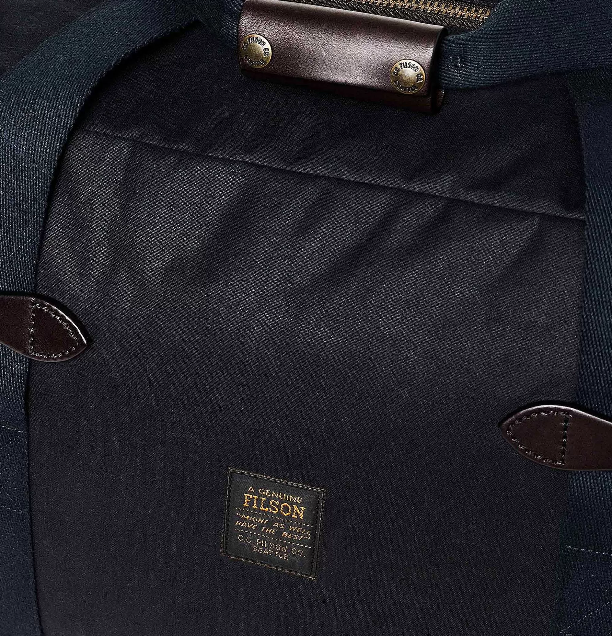 Bolso de Viaje Mediano FILSON en Azul Marino - Lona Duradera para Aventuras y Equipaje