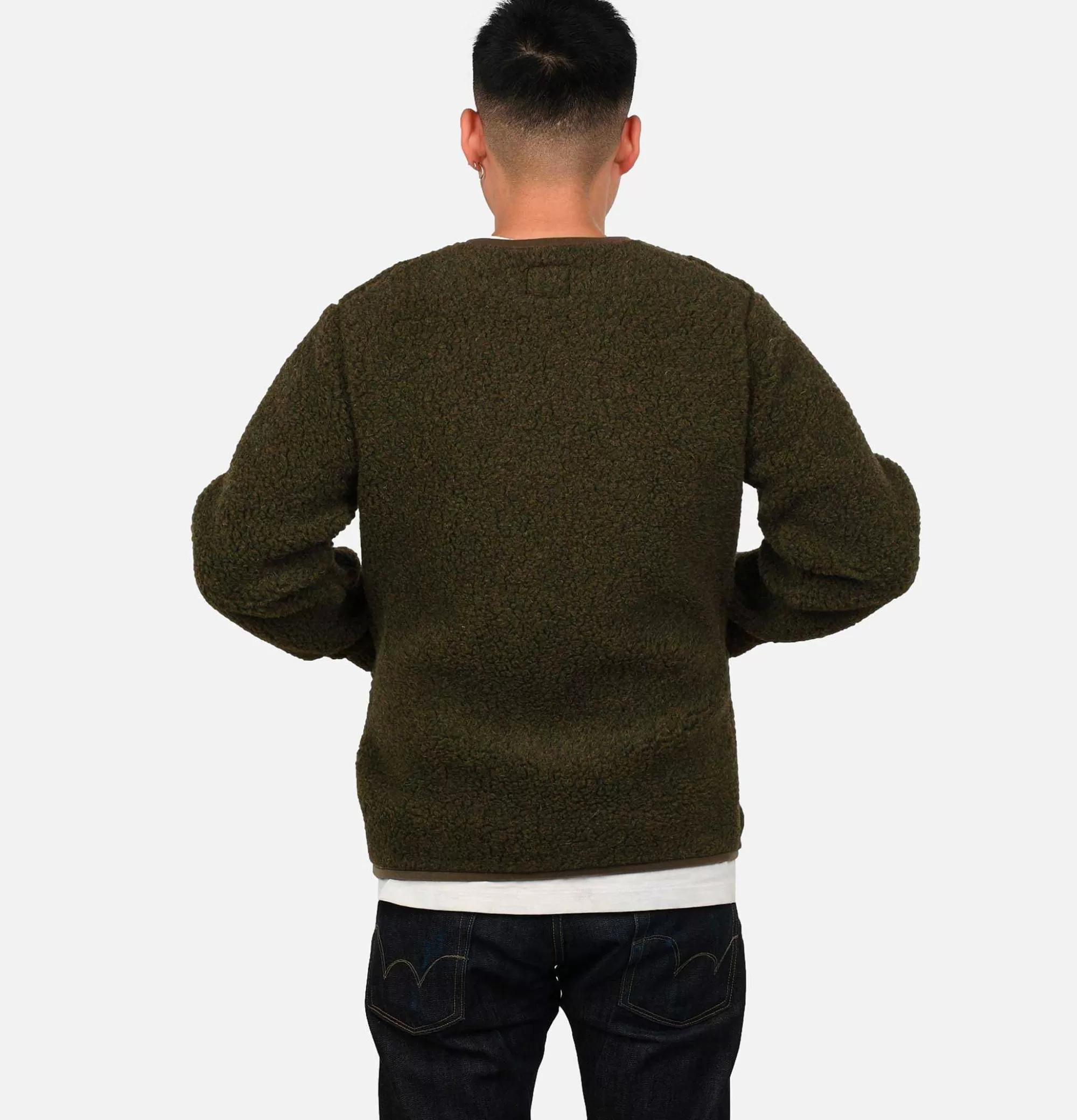 Cárdigan acogedor con cremallera y cuello en V - Color caqui ideal para sudaderas y tejidos polares